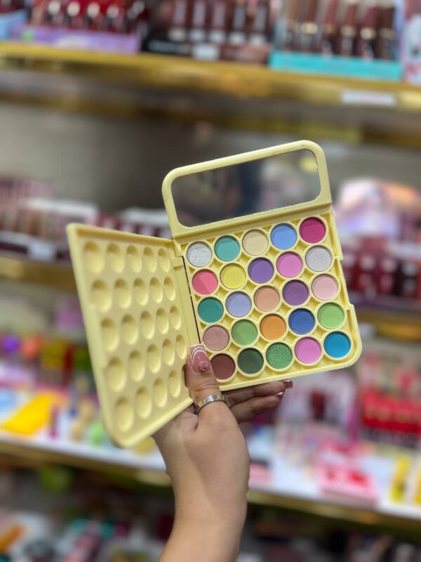 سایه چشم ماشین حسابی