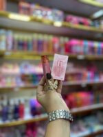 رژگونه مایع دکمه ای اولیبولا Olibolla