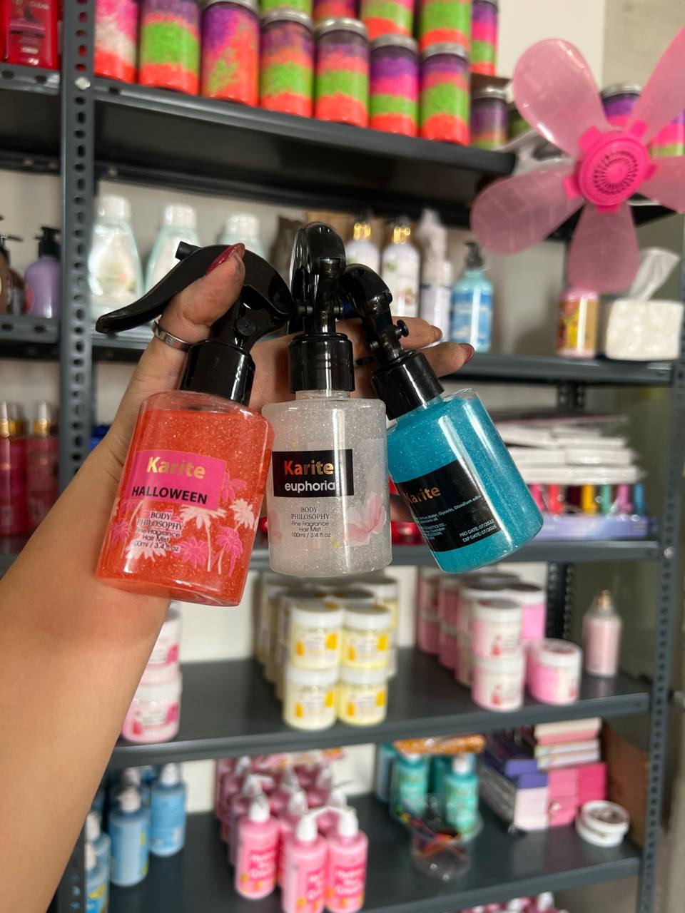 عطرمو ادکلنی عطرمو ادکلنی