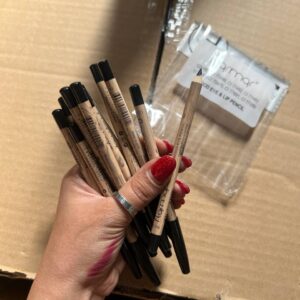 مداد مشکی فلور