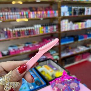 تیغ اصلاح ابرو و صورت زنانه